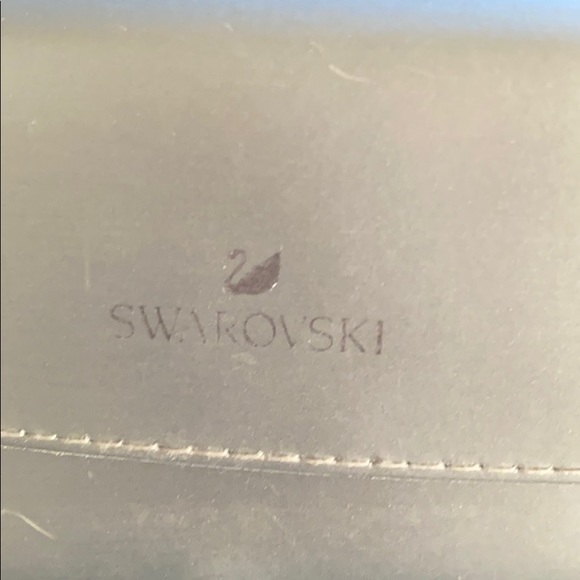 Sun glasses - Picture 3 of 6